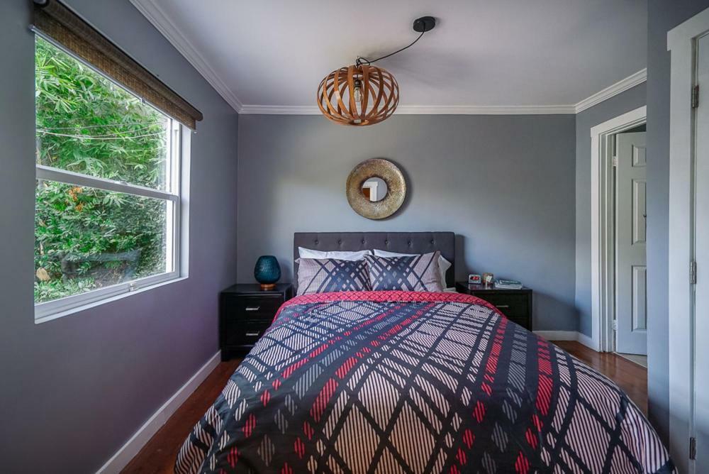 Stylish 2 Bed & 2 Bath At The Heart Of Hollywood With Free Parking - One Car Only Lägenhet Los Angeles Exteriör bild